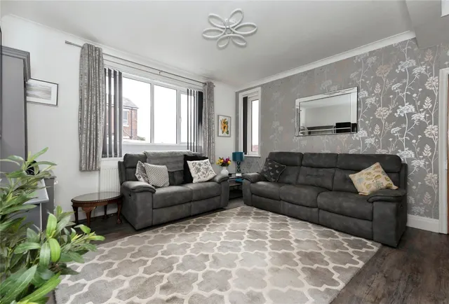 Whalley Road, Wilpshire, BB1, photo 2