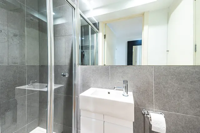 Flat 9, Lionswood, 349 Caledonian Road, London, photo 1
