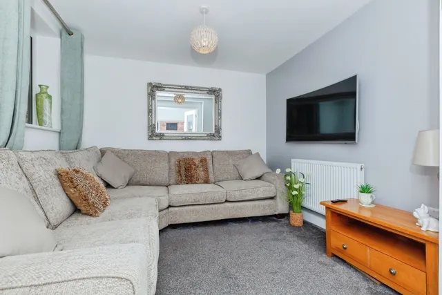 Anthony Drive, Thurnby, LE7, photo 3