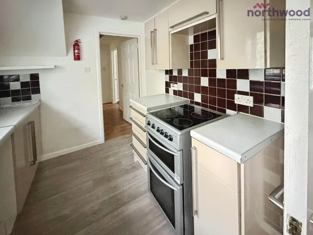 Ladycross Road, Hythe, SO45, photo 2