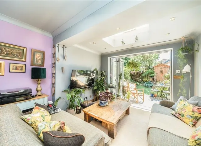 Photo 2 — Stainton Road, Hither Green, SE6