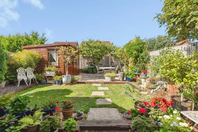 Manor Park, Norton Fitzwarren, TA2, photo 2