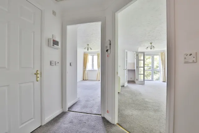 Stour Road, Christchurch, BH23, photo 3