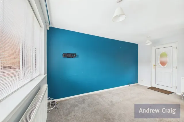 Clavering Square, Dunston, NE11, photo 2