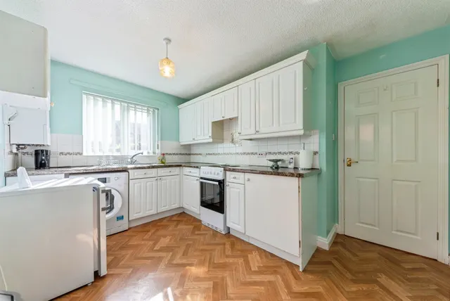 Nursery Court, Sleaford, NG34, photo 2