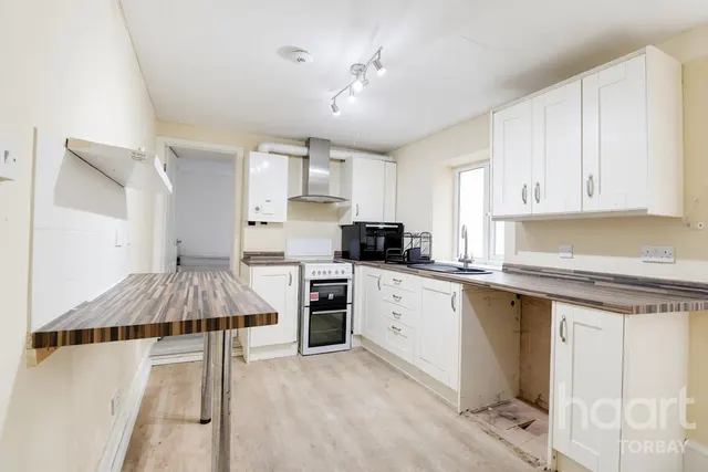 Parkfield Road, Torquay, TQ1, photo 2