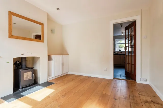 Photo 3 — Lawrence Road, Biggleswade, Bedfordshire, SG18