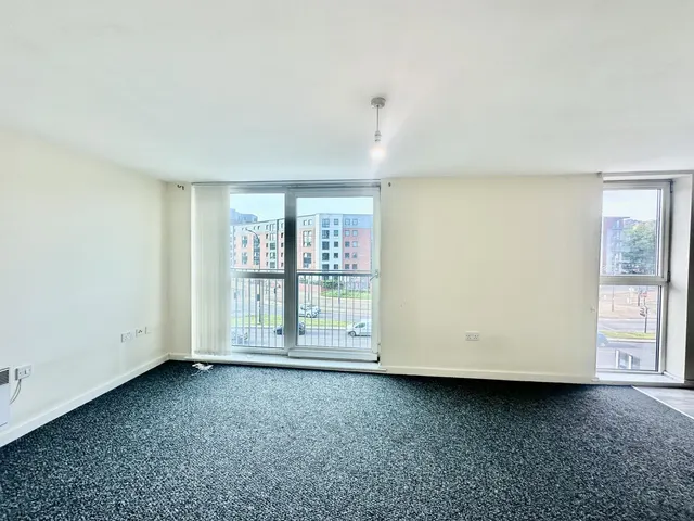 Penistone Road, Sheffield, S6, photo 3