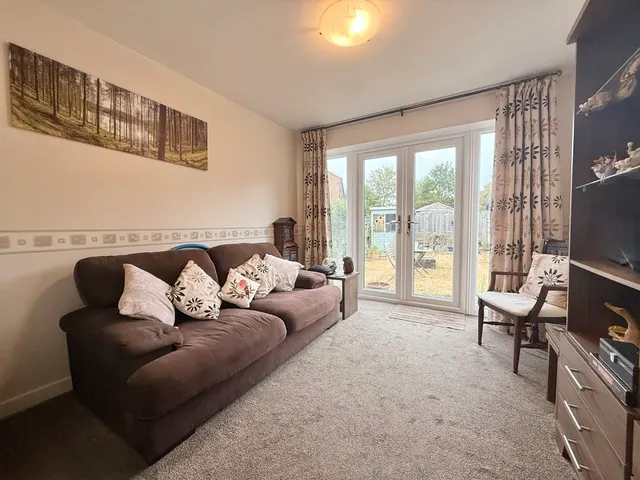 Leighton Road, Wing, LU7, photo 2