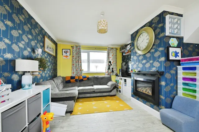 Photo 3 — Stirling Road, Plymouth