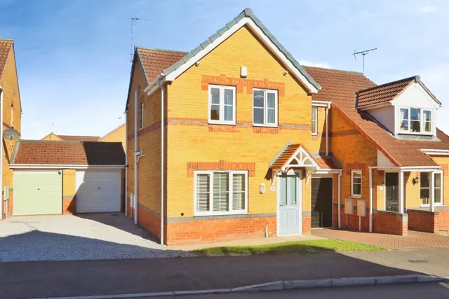 Holly Avenue, Creswell, S80, photo 1
