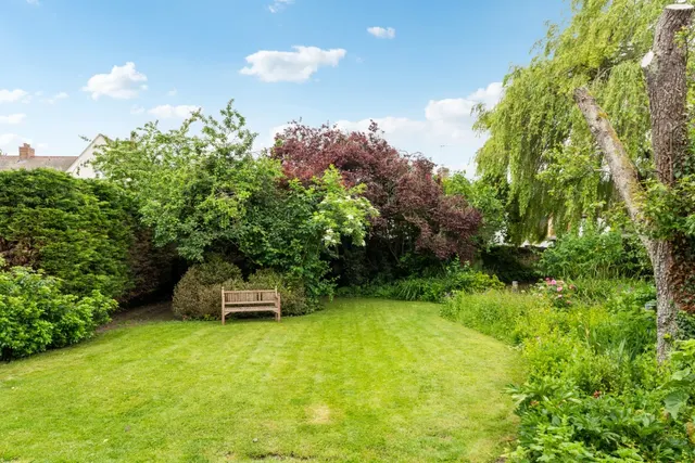 Rose Cottage, Fort End, HP17, photo 2
