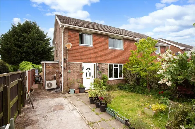 Greenshaw Drive, Haxby, North Yorkshire, YO32, photo 1