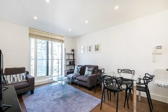 Peninsula Apartments Paddington W2, photo 1
