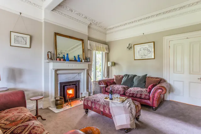 Photo 3 — Horsham Road, Dorking, RH5