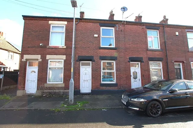 Trafalgar Street, Ashton-under-Lyne, OL7, photo 1
