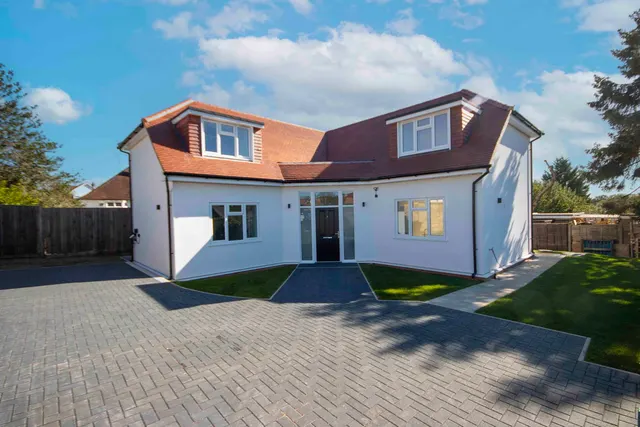 Greenbury Close, Chorleywood, WD3, photo 1