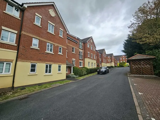 Newton Road, Great Barr, BIRMINGHAM, photo 1