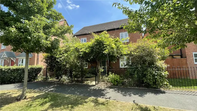 Western Heights Road, Meon Vale, Stratford-upon-Avon, Warwickshire, CV37, photo 1