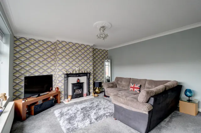 Settle Court, Lytham St. Annes, FY8, photo 3