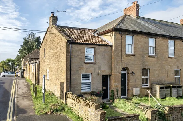 Ham Hill, Stoke-Sub-Hamdon, Somerset, TA14 6RL, photo 1
