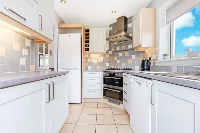 Photo 3 — Union Place, Brightons, Falkirk, Stirlingshire, FK2
