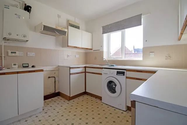 Anderson Way, Lea, DN21, photo 3