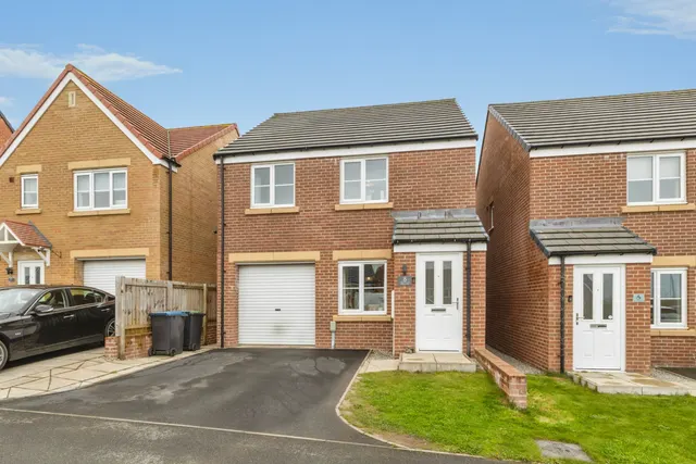 Manor Drive, Durham, photo 1