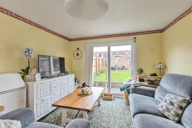 Photo 3 — Newton Road, Northampton, Northamptonshire, NN5