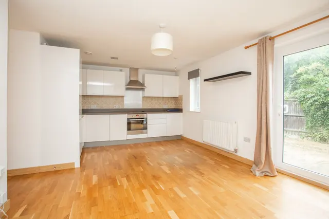 Olympia Way, Whitstable, CT5, photo 2