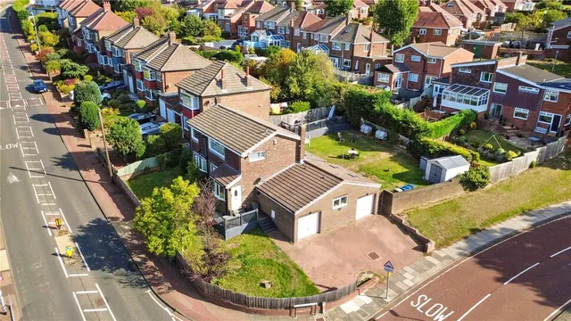 Dartmouth Avenue, Low Fell, NE9, photo 1
