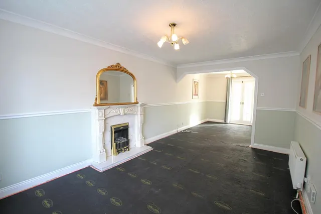 Lawers Place, Irvine, KA11, photo 2