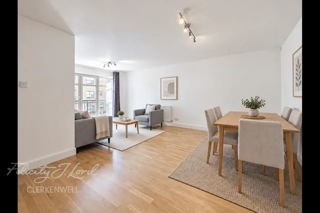 Goswell Road, London, EC1V, photo 2