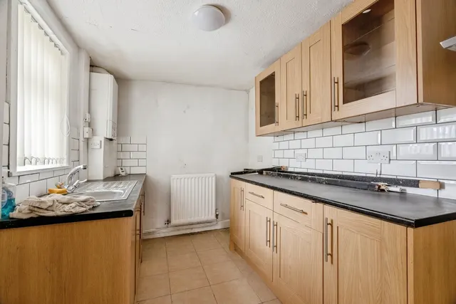 Cambridge Street, Brierfield, BB9, photo 3