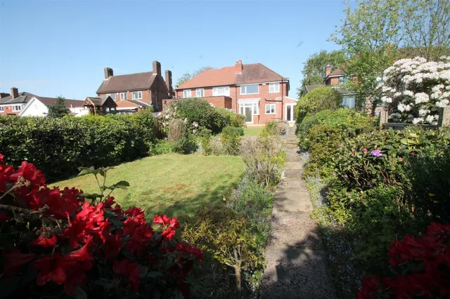 Photo 2 — Manor Lane, Halesowen