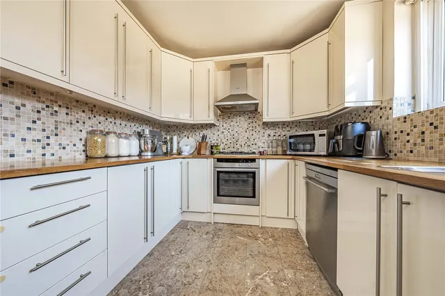 Woodlands Grove, Isleworth, TW7, photo 3