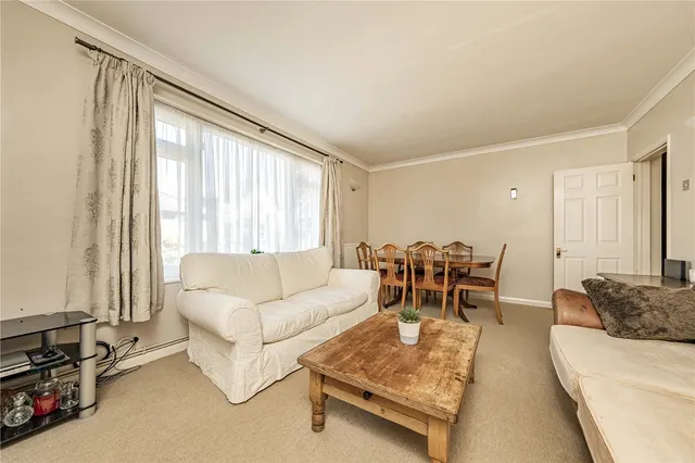 Woodlands Grove, Isleworth, TW7, photo 2