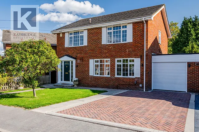 Fir Tree Close, Epsom, KT17, photo 1