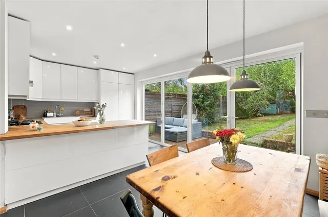 Lordsmead Road, London, N17, photo 1