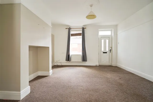 Photo 2 — Honeywell Grove, Barnsley