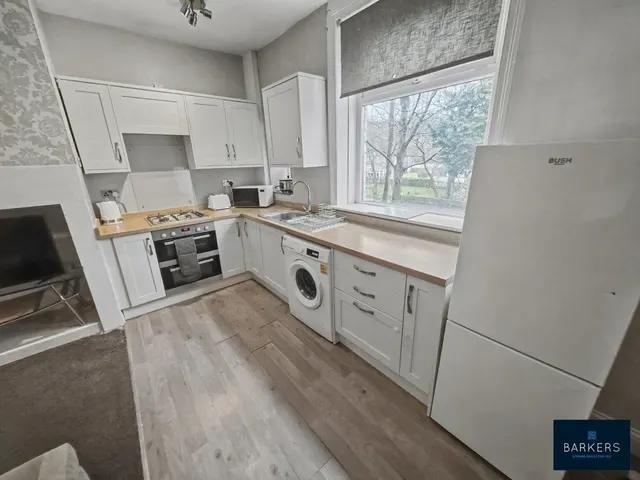 Photo 3 — Bradford Road, Batley WF17 8HG