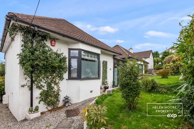 Valley View Road, Higher Compton, photo 2