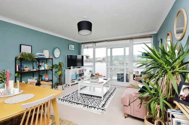 Photo 2 — Upperton Road, Eastbourne