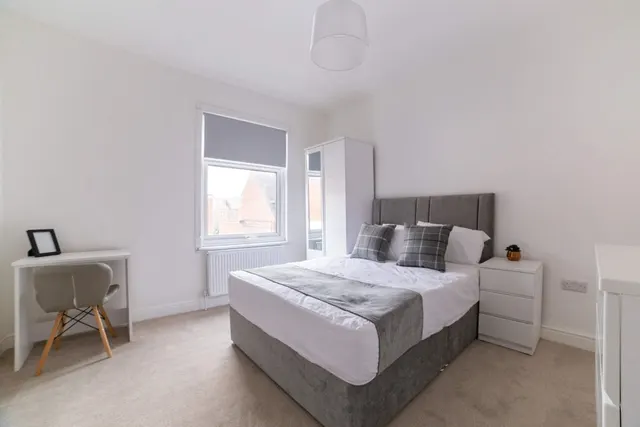 Victory Road, Beeston, NG9, photo 3