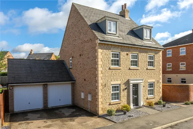 Badger Lane, Bourne, PE10, photo 1