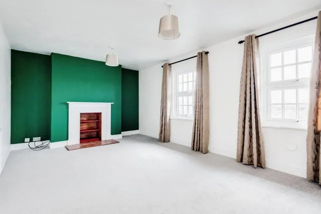 White Hart Walk, Faringdon, SN7, photo 2