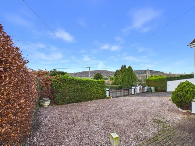 Photo 2 — Bates Lane, Helsby, Frodsham, Cheshire, WA6 9LJ