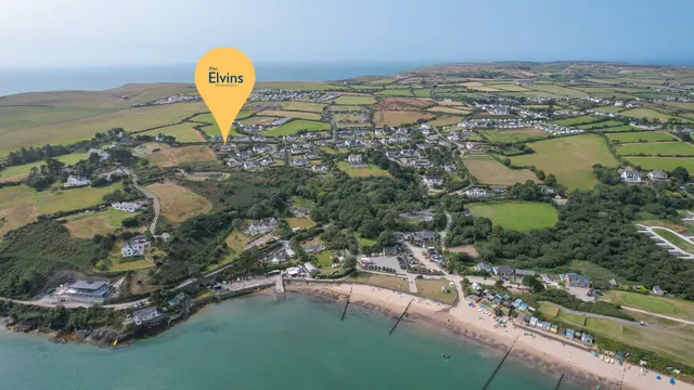 Photo 2 — Bryn Y Berth, Bwlchtocyn, Pwllheli, Gwynedd, LL53 7BU