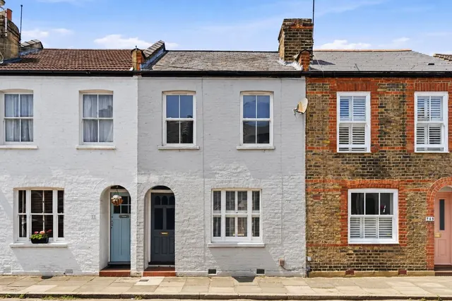 Warwick Road,, Twickenham, TW2 6SW, photo 1