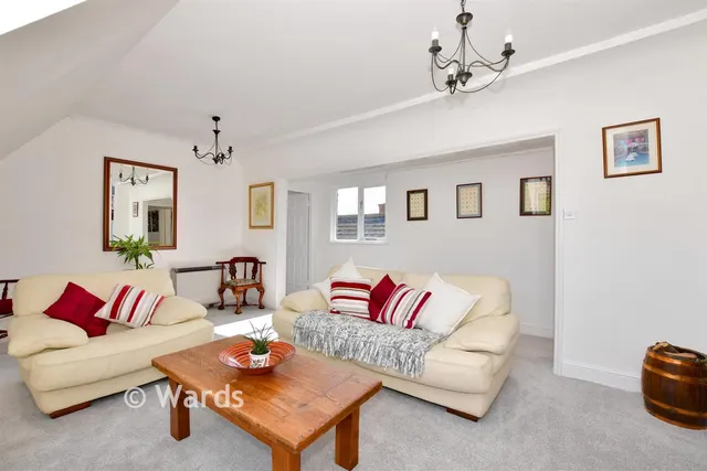 School Hill, Lamberhurst, TN3, photo 2